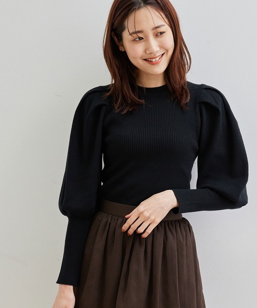 ROPE' PICNIC（ロペピクニック）の「袖ディティールニットプルオーバー（ニット/セーター・レディース・ブラック/ベージュ/ワイン/ブラウン系その他2・38）」の2枚目の写真