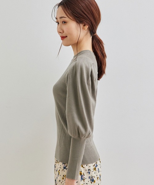 ROPE' PICNIC（ロペピクニック）の「袖ディティールニットプルオーバー（ニット/セーター・レディース・ブラック/ベージュ/ワイン/ブラウン系その他2・38）」の17枚目の写真