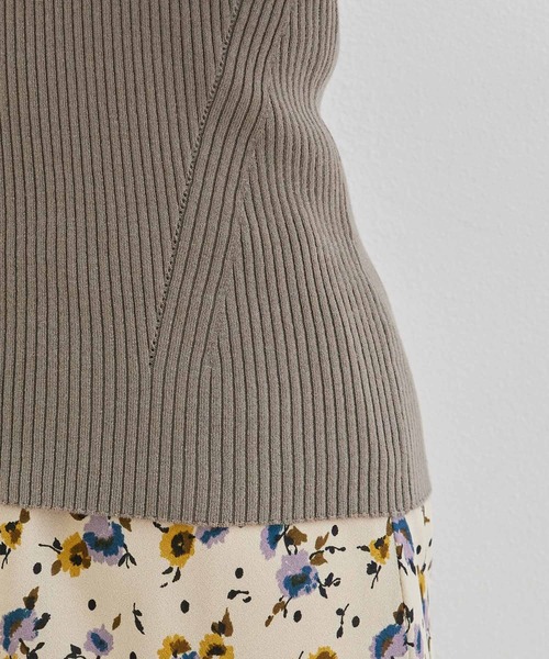 ROPE' PICNIC（ロペピクニック）の「袖ディティールニットプルオーバー（ニット/セーター・レディース・ブラック/ベージュ/ワイン/ブラウン系その他2・38）」の11枚目の写真