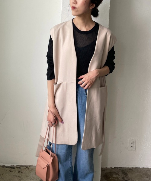 CAPRICIEUX LE'MAGE（カプリシューレマージュ）の「〈WEB・一部店舗限定〉ミドル丈ベスト（ベスト・レディース・ベージュ/アイボリー・FREE）」の2枚目の写真