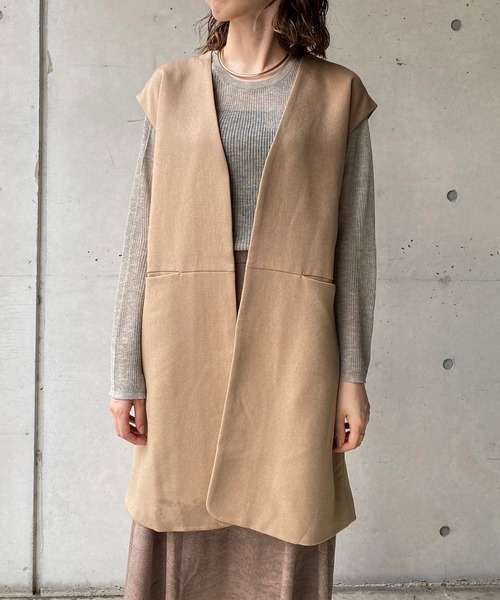 CAPRICIEUX LE'MAGE（カプリシューレマージュ）の「〈WEB・一部店舗限定〉ミドル丈ベスト（ベスト・レディース・ベージュ/アイボリー・FREE）」の3枚目の写真