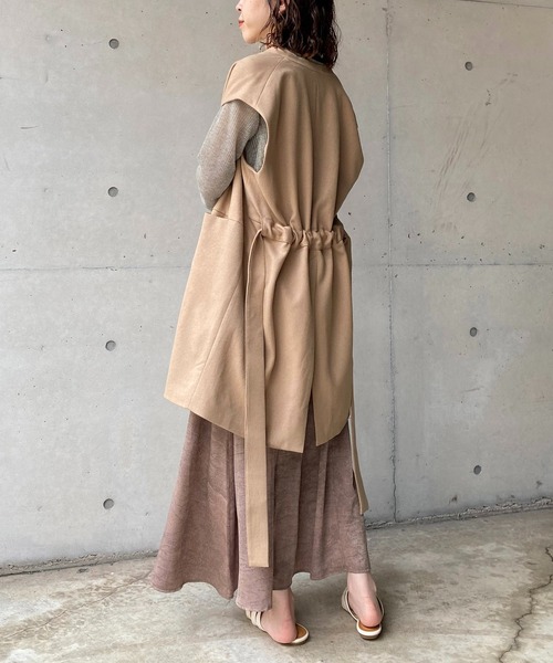 CAPRICIEUX LE'MAGE（カプリシューレマージュ）の「〈WEB・一部店舗限定〉ミドル丈ベスト（ベスト・レディース・ベージュ/アイボリー・FREE）」の20枚目の写真