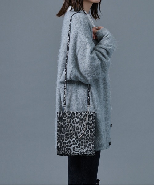 Ellno Loset(エルノロゼット)の「2WAYスクエアショルダーバッグ(ショルダーバッグ・レディース・ブラック/レオパード/シルバー・FREE)」の6枚目の写真