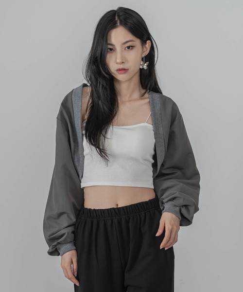 FOLLOWIN（フォロウィン）の「ショート丈クロップドボレロカーディガン（カーディガン/ボレロ・レディース・ブラック/グレー・FREE）」の8枚目の写真