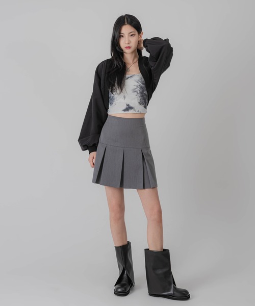 FOLLOWIN（フォロウィン）の「ショート丈クロップドボレロカーディガン（カーディガン/ボレロ・レディース・ブラック/グレー・FREE）」の15枚目の写真