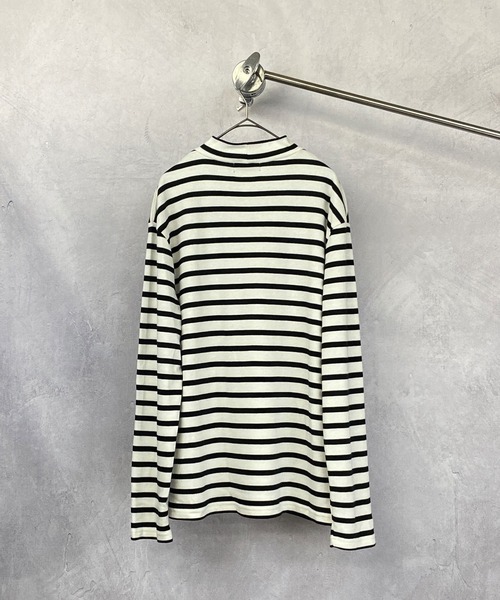 Beno(ビーノ)の「マイクロスムース ボーダーセミハイネック カットソー(Tシャツ/カットソー・メンズ・ホワイト×ブラック/ブラック×ホワイト・M/LL/L)」の4枚目の写真