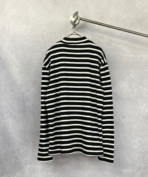 Beno(ビーノ)の「マイクロスムース ボーダーセミハイネック カットソー(Tシャツ/カットソー・メンズ・ホワイト×ブラック/ブラック×ホワイト・M/LL/L)」の5枚目の写真