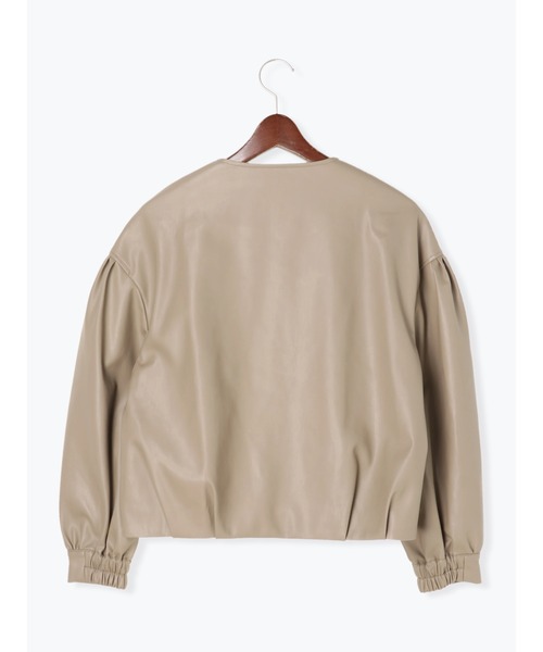 Te chichi(テチチ)の「フェイクレザーボリュームスリーブブルゾン(ブルゾン・レディース・ブラック/ベージュ・フリ-)」の17枚目の写真