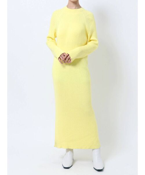 ELENDEEK（エレンディーク）の「ラインポンチョセットニット（ワンピース・レディース・ブラック/カーキ/イエロー・01/02）」の10枚目の写真