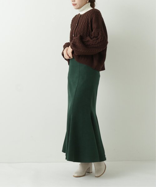 RAY CASSIN（レイカズン）の「ツイル起毛マーメイドスカート（スカート・レディース・ブルー/モスグリーン/グレイッシュベージュ・FREE）」の17枚目の写真