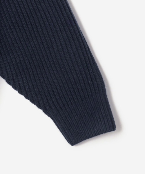 GYMPHLEX（ジムフレックス）の「Gymphlex | Vネックニットカーディガン MEN（カーディガン/ボレロ・メンズ・ネイビー/アイボリー・MEDIUM/LARGE）」の16枚目の写真