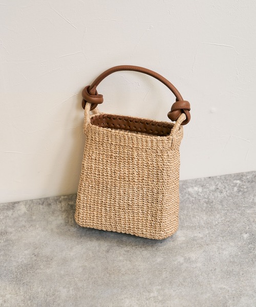 JAMIRAY（ジャミレイ）の「【JAMIRAY】Abaca knot handlepurse（かごバッグ・レディース・ブラック/ブラウン/ブラックミックス・FREE）」の14枚目の写真
