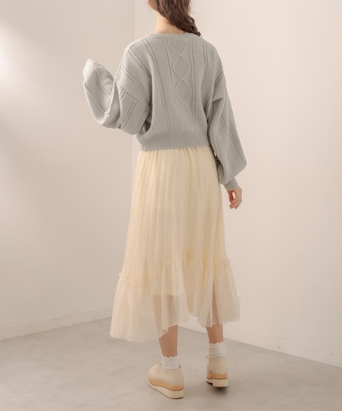 OLIVE des OLIVE（オリーブデオリーブ）の「お花刺繍ケーブルニット（ニット/セーター・レディース・ライトグレー/オフホワイト/ラベンダー・FREE）」の14枚目の写真