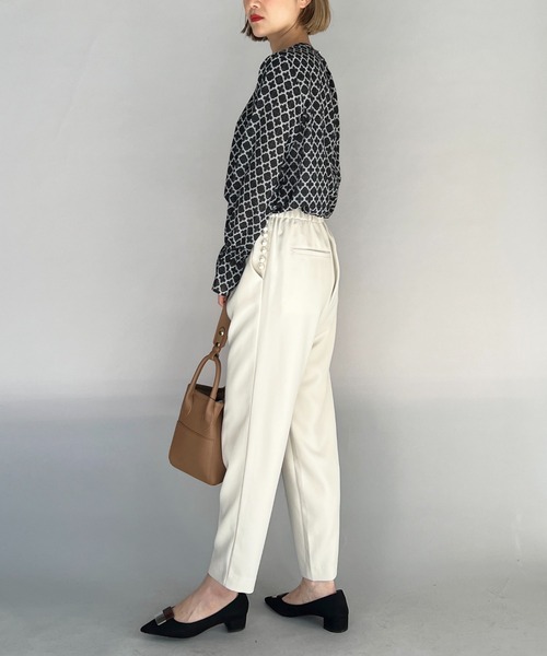 PICCIN（ピッチン）の「タックパールパンツ（スラックス・レディース・アイボリー/ブラック・S/M）」の21枚目の写真