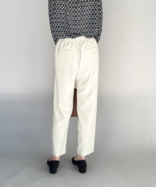 PICCIN（ピッチン）の「タックパールパンツ（スラックス・レディース・アイボリー/ブラック・S/M）」の16枚目の写真