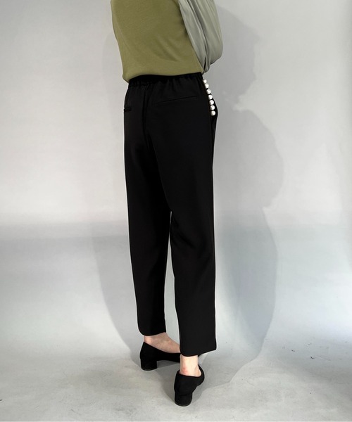 PICCIN（ピッチン）の「タックパールパンツ（スラックス・レディース・アイボリー/ブラック・S/M）」の7枚目の写真