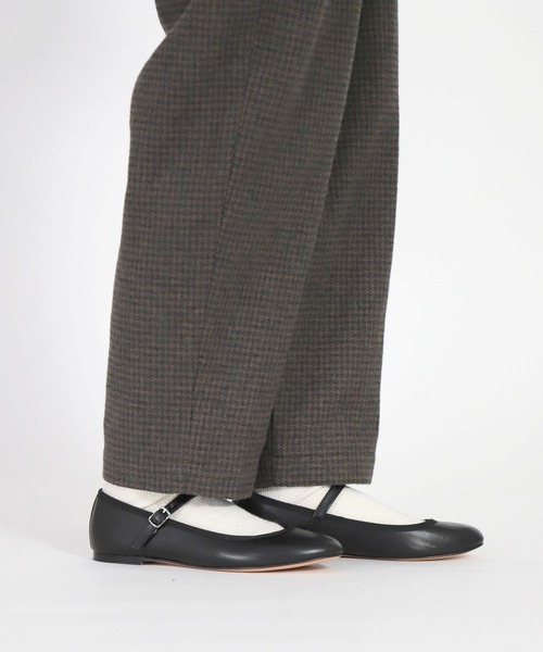 CATWORTH（カットワース）の「[ CATWORTH ] ストラップ オペラパンプス / Opera Pumps W-Strap（バレエシューズ・レディース・ブラック・4/5/6）」の11枚目の写真