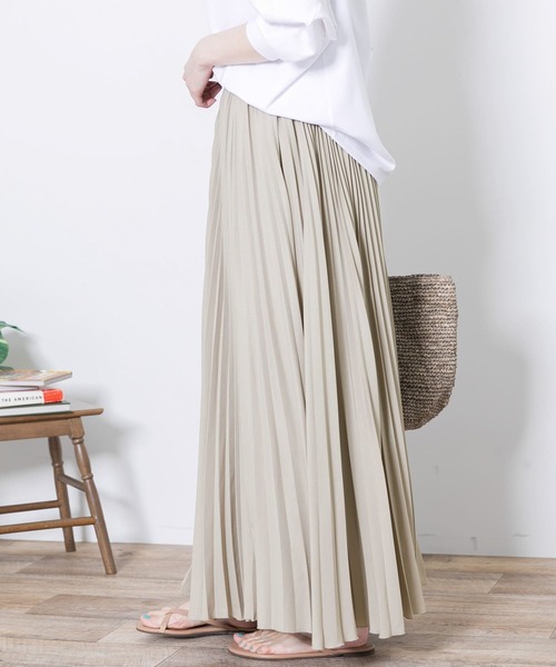 URBAN RESEARCH Sonny Label（アーバンリサーチサニーレーベル）の「ランダムプリーツスカート（スカート・レディース・ネイビー/グリーン/グレー系その他・FREE）」の5枚目の写真