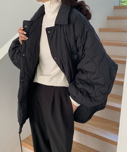 MANGROVE(マングローブ)の「裾ドロストキルティングオーバージャケット(ブルゾン・レディース・アイボリー/ブラック・FREE)」の8枚目の写真