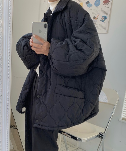 MANGROVE(マングローブ)の「裾ドロストキルティングオーバージャケット(ブルゾン・レディース・アイボリー/ブラック・FREE)」の22枚目の写真