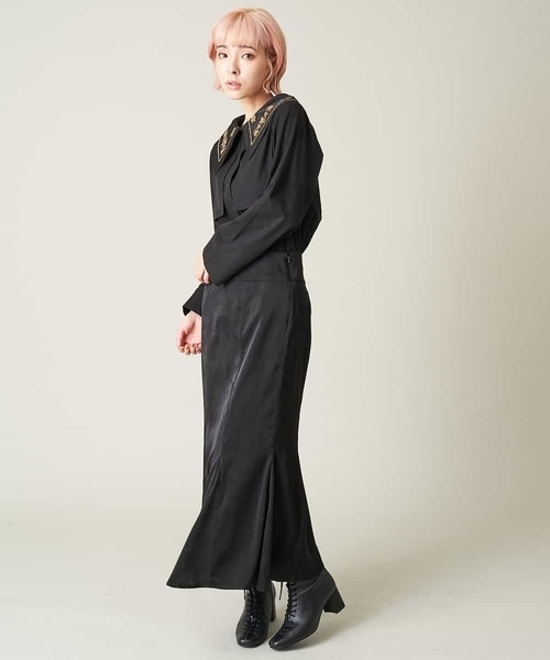 A de a.v.v(アードアー・ヴェ・ヴェ)の「(SET UP対応)サテンマーメイドスカート(スカート・レディース・ホワイト/ブラック・38/36)」の5枚目の写真