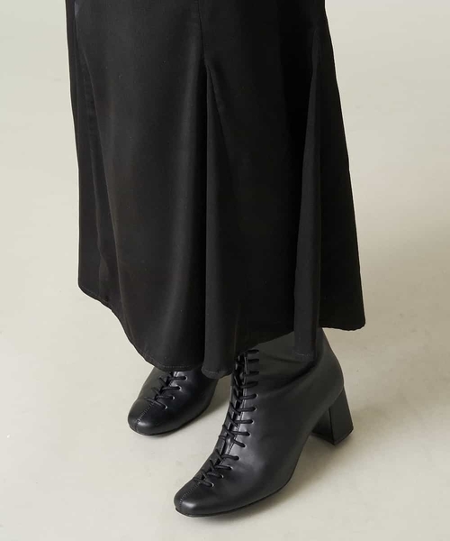 A de a.v.v(アードアー・ヴェ・ヴェ)の「(SET UP対応)サテンマーメイドスカート(スカート・レディース・ホワイト/ブラック・38/36)」の15枚目の写真