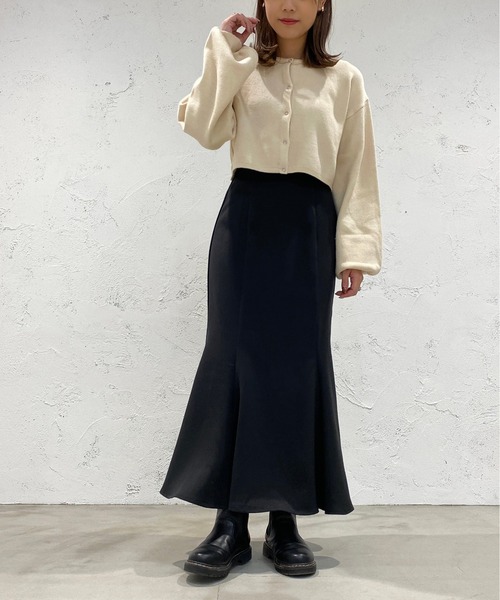 apres jour mignon(アプレジュールミニョン)の「スリット入りマーメイドスカート【ZOZOTOWN限定アイテム】(スカート・レディース・ブラック/ブラック系その他・SMALL/X-LARGE/MEDIUM)」の21枚目の写真