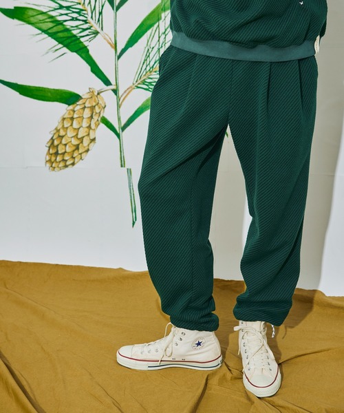 AlexanderLeeChang(アレキサンダーリーチャン)の「AlexanderLeeChang アレキサンダーリーチャン / BIG TWILL PANTS セットアップサイドラインビッグツイルパンツ / AC042204(その他パンツ・メンズ・グリーン/グレー/チャコール・2/3)」の3枚目の写真