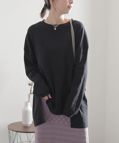 ElegChic(エレグシック)の「サイド スリット ポケットTシャツ 長袖 (Tシャツ/カットソー・レディース・ブラック/オフホワイト/グレイッシュベージュ・4L/XXL/L)」の4枚目の写真