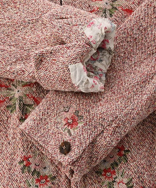 45R(フォーティファイブアール)の「ニコミコツィードのお花のお花コート(ノーカラーコート・レディース・ベージュ/レッド・FREE)」の12枚目の写真