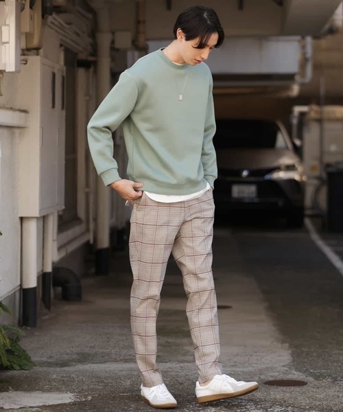 a.v.v(アーヴェヴェ)の「【美脚+楽ちん】チェックストレッチスマートスラックス(スラックス・メンズ・グレー/ベージュ/ライトグレー・46/48/52/50/44)」の20枚目の写真