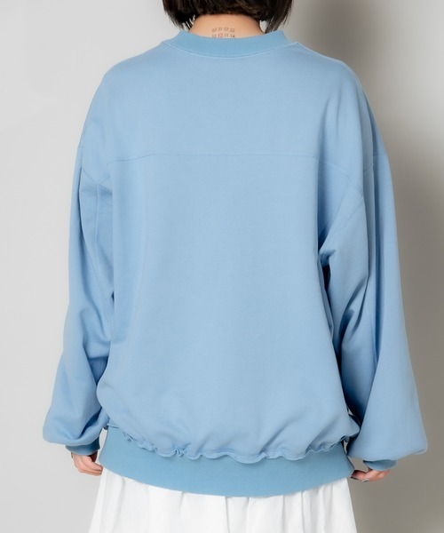 DuKKah（デュカ）の「Dukkah/【低身長向け】オーバーサイズスウェット（スウェット・レディース・サックスブルー/イエロー/グリーン/オートミール/スミクロ・X-SMALL）」の12枚目の写真