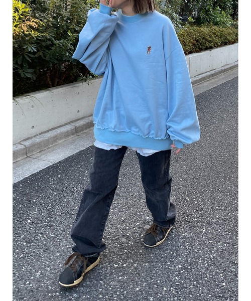 DuKKah（デュカ）の「Dukkah/【低身長向け】オーバーサイズスウェット（スウェット・レディース・サックスブルー/イエロー/グリーン/オートミール/スミクロ・X-SMALL）」の9枚目の写真