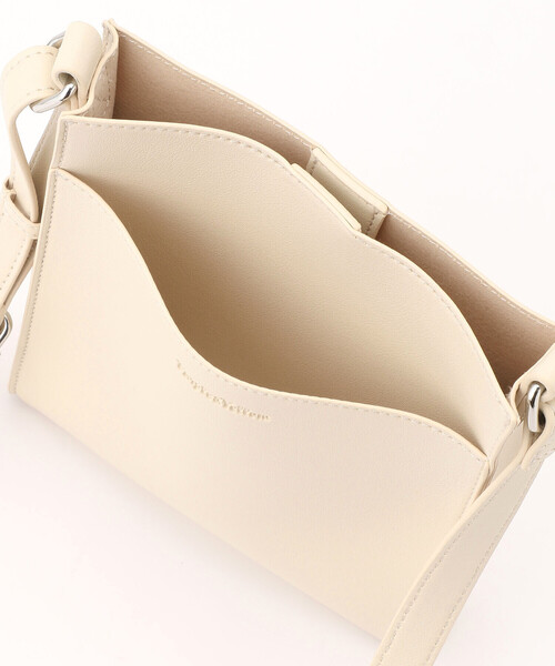 Purple&Yellow（パープルアンドイエロー）の「フェイクレザーミニショルダーバッグ（ショルダーバッグ・メンズ・ライトグリーン/アイボリー/ブラック/グレイッシュベージュ・FREE）」の19枚目の写真