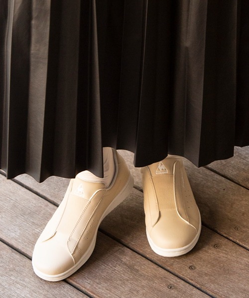 le coq sportif(ルコックスポルティフ)の「LA ローラン SL OM / LA ROLAND SL OM ユニセックス シューズ スニーカー 靴 ルコック ローラン スポーツウェア(スニーカー・メンズ・ベージュ・28.0cm/23.0cm/26.0cm/25.5cm/23.5cm/24.0cm/22.5cm/27.0cm/26.5cm/24.5cm/27.5cm/25.0cm)」の9枚目の写真