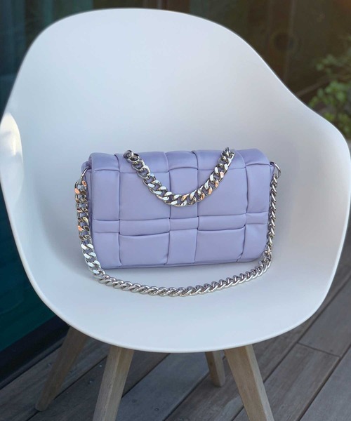 ASH（アッシュ）の「【PEGGY】スクエアハンドバッグ（ハンドバッグ・レディース・ラベンダー/ブラック/アイボリー・ONE SIZE）」の4枚目の写真