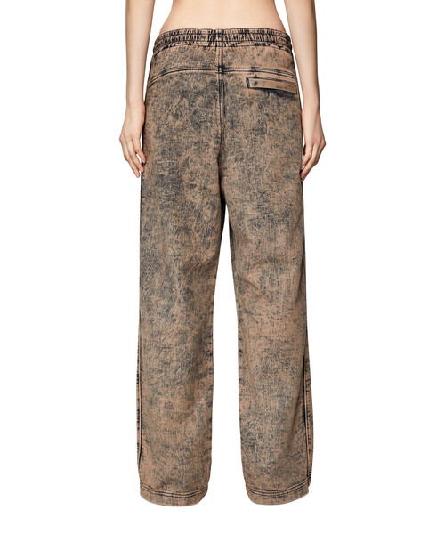 DIESEL(ディーゼル)の「レディース スウェットパンツ ジョグジーンズ トラックデニム(その他パンツ・レディース・レッド/サンドベージュ・SMALL/MEDIUM/X-SMALL/XX-SMALL)」の12枚目の写真