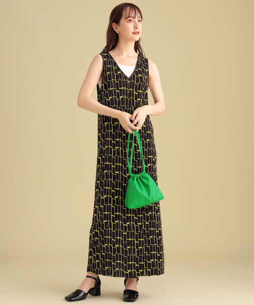 Ray BEAMS（レイビームス）の「Ray BEAMS / プリーツ プリント Vネック ワンピース（ワンピース・レディース・ブラウン/オフホワイト・ONE SIZE）」の12枚目の写真