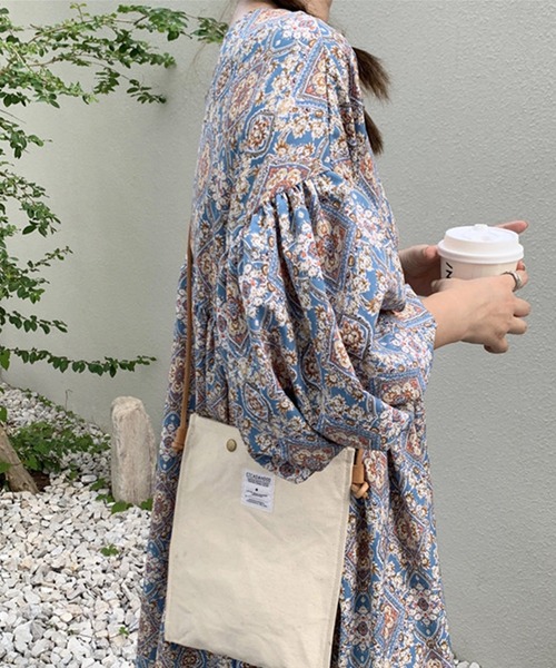 No Rule No Line（ノール－ルノーライン）の「バルーンスリーブオリエンタル柄ロング丈ワンピース ペイズリー 半袖 春服（ワンピース・レディース・ライトブルー/ネイビー・FREE）」の17枚目の写真