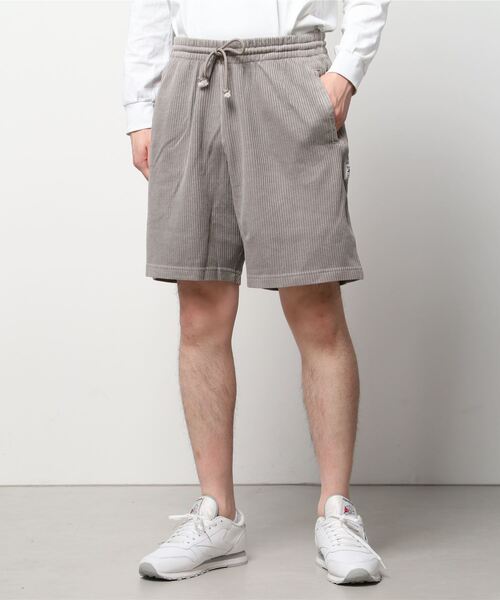 Reebok(リーボック)の「クラシックス ナチュラルダイ ワッフル ショーツ / Classics Natural Dye Waffle Shorts(その他パンツ・メンズ・オフホワイト/ライトグレー・SMALL/MEDIUM/XXX-LARGE/X-SMALL/XX-LARGE/LARGE/X-LARGE)」の12枚目の写真
