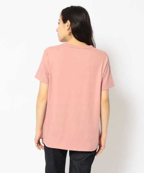 AVIREX(アヴィレックス)の「EMBROIDERY LOGO TEE/ 刺繍ロゴティーシャツ(Tシャツ/カットソー・レディース・ブラック/オフホワイト/ピンク・SMALL/MEDIUM)」の7枚目の写真