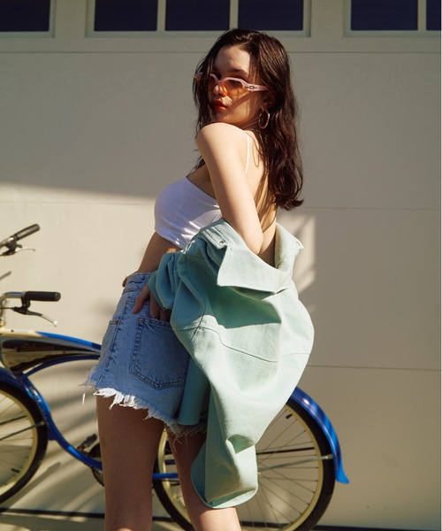 BLONDEY(ブロンディ)の「バッククロスカップ付きキャミソール(キャミソール・レディース・ホワイト/ブラック・FREE)」の4枚目の写真