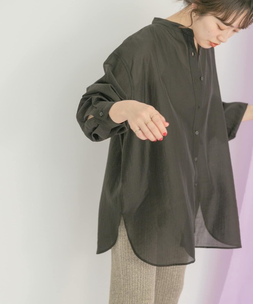 ITEMS URBANRESEARCH（アイテムズ アーバンリサーチ）の「シアーバンドカラーブラウス（シャツ/ブラウス・レディース・ブラック/ブルー/オフホワイト/オレンジ・FREE）」の3枚目の写真