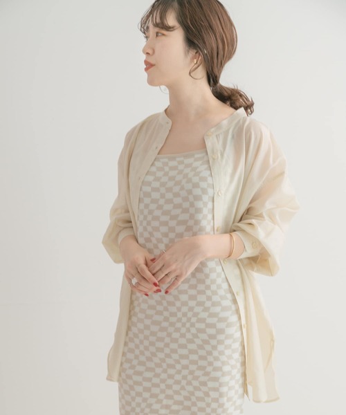 ITEMS URBANRESEARCH（アイテムズ アーバンリサーチ）の「シアーバンドカラーブラウス（シャツ/ブラウス・レディース・ブラック/ブルー/オフホワイト/オレンジ・FREE）」の12枚目の写真