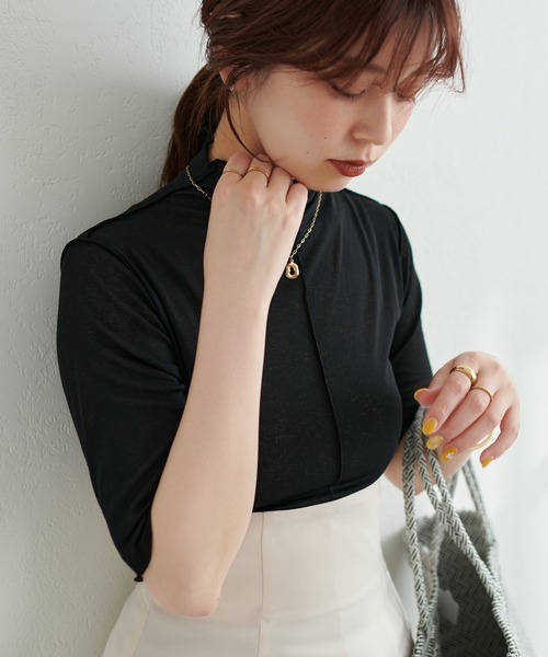 natural couture(ナチュラルクチュール)の「シアーネット半袖ハイネックプルオーバー(Tシャツ/カットソー・レディース・ライトグレー/ブラック/アイボリー/ピンクベージュ/グリーン・FREE)」の9枚目の写真
