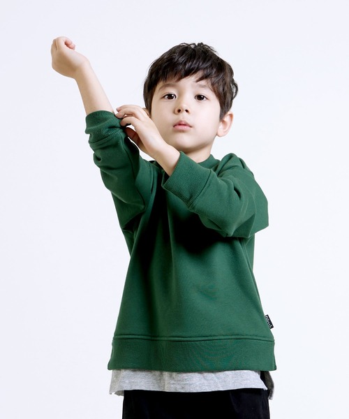 DILASH(ディラッシュ)の「レイヤード風トレーナー(スウェット・キッズ・グリーン/ブルー/ブラック/キャメル・90/100/110/120/80/130/140)」の5枚目の写真