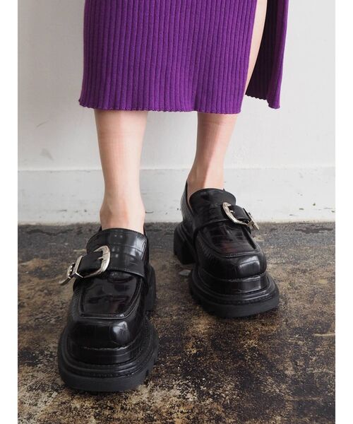 EVRIS（エヴリス）の「プラットフォームバックルローファー（ローファー・レディース・ホワイト/ブラック・SMALL/MEDIUM/LARGE）」の9枚目の写真