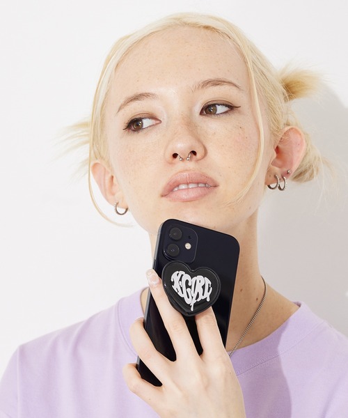X-girl（エックスガール）の「HEART SMARTPHONE GRIP STAND