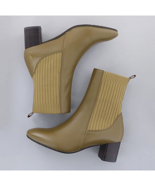 cava cava（サヴァサヴァ）の「リブニットショートブーツ　-1320489（ブーツ・レディース・ブラック/ダークブラウン/オリーブ/ライトベージュ・22.5cm/23.5cm/24.5cm/23.0cm/24.0cm）」の4枚目の写真