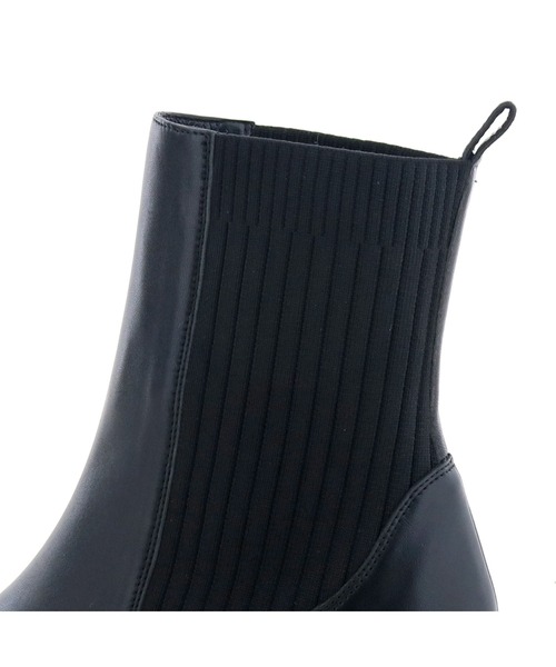 cava cava（サヴァサヴァ）の「リブニットショートブーツ　-1320489（ブーツ・レディース・ブラック/ダークブラウン/オリーブ/ライトベージュ・22.5cm/23.5cm/24.5cm/23.0cm/24.0cm）」の8枚目の写真